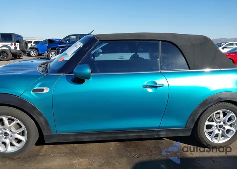 2016 Mini Convertible Cooper z USA, uszkodzony, nr VIN WMWWG5C59G3C19235